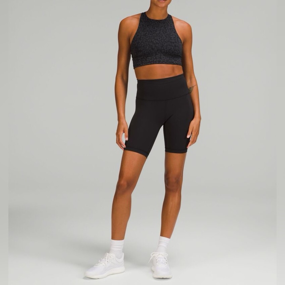 Lululemon wunder train high rise 8” bike short size 4